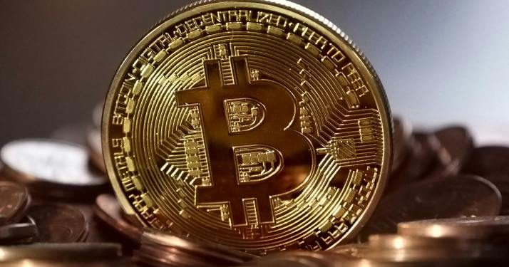 Peter Brandt Predicts When Bitcoin Price Might Reach $150,000, Technical Signals Show Where Market Is At