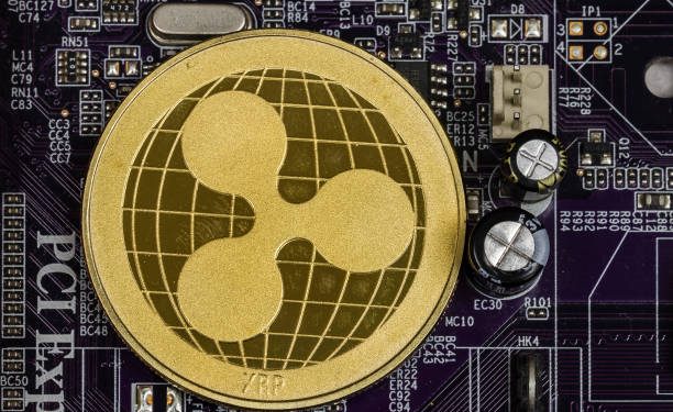 Crypto Analyst Explains XRP Price Roadmap To $37 As Bears Fight For Control
