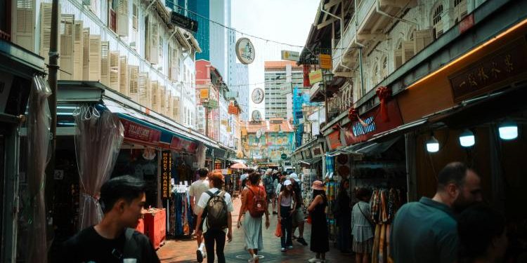 Singaporean Crypto Investors Boost XRP Holdings To 17%, Report Finds