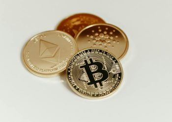 No Room For Doubt: Analyst’s $900K Bitcoin Forecast Follows Familiar Script