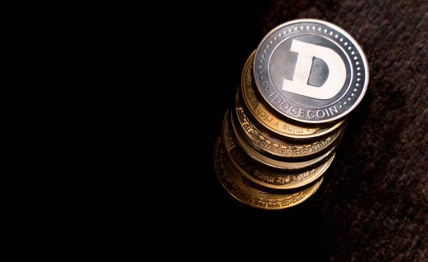 Dogecoin Silent Build-Up: Double Bottom Hints At Explosive Move To $0.47