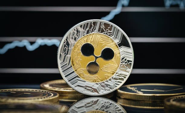 XRP Price Forms Flag Pattern Above Accumulation Zone That Points To $5 Target