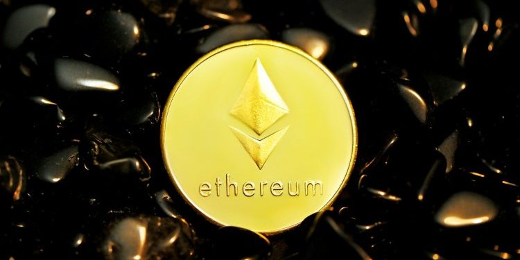 Ethereum Breakout Imminent? Broadening Wedge Hints At $4,200 Surge
