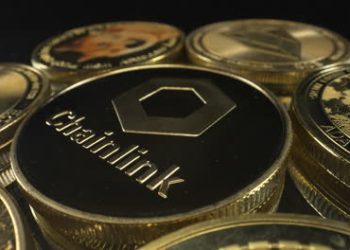 Chainlink Bullish Trigger: Why $16 Holds The Key To The Next Rally