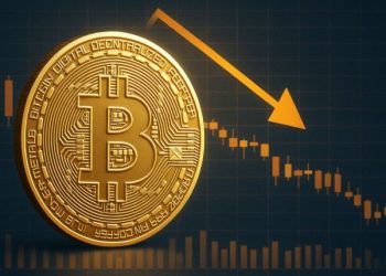 Bitcoin Long-Term Holders Begin Distribution: Mirroring Fall 2024 Cycle
