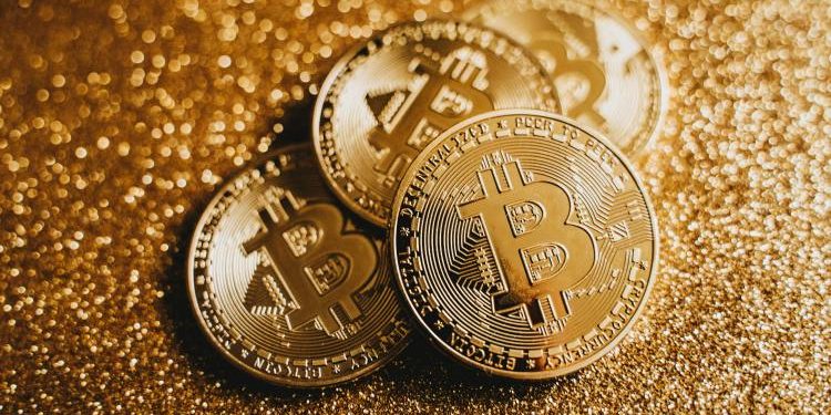 Bitcoin Won’t Save You—Peter Schiff Says Gold Will Win As Trump Wrecks The Dollar