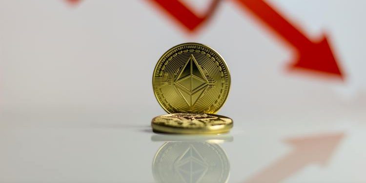 Ethereum Set To Hit $10,000, Elliott Wave Analysis Predicts