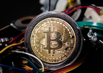 Франция запускает майнинг биткоина на ядерной энергии