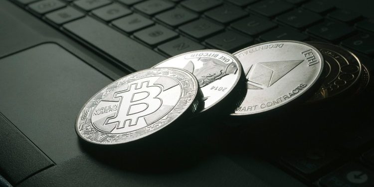 Whale Rotation Alert: Bitcoin Dump, Ethereum Accumulation Rising