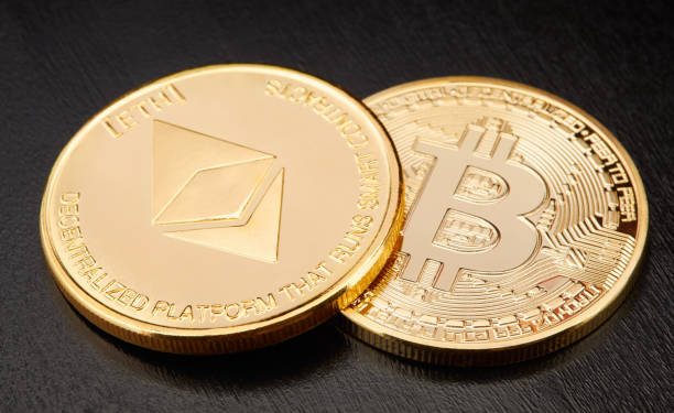 Spot Ethereum ETF Inflows Flip Bitcoin Once Again, Will ETH Outperform BTC?