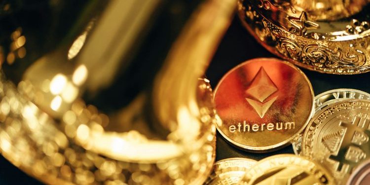 Ethereum Hits $4,300, Restoring Vitalik Buterin’s Crypto Billionaire Status