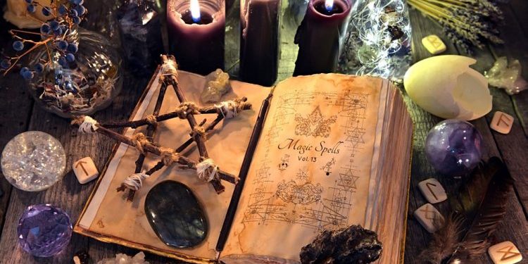 Crash Incoming? Kiyosaki Warns Of ‘August Curse’ And Reveals His Bitcoin Buy Zone