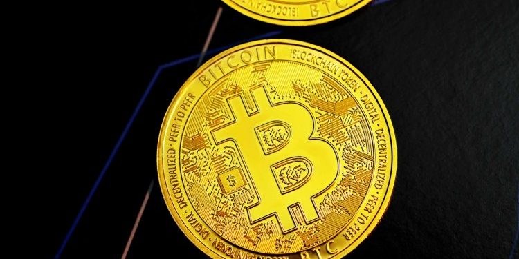 Bitcoin Holds Steady At $115,000, But Realized Price Data Warns Of Fragility