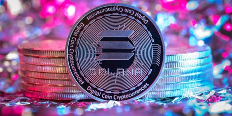 Solana Trading Range Indicates Potential Price Fall To $160 – Analyst