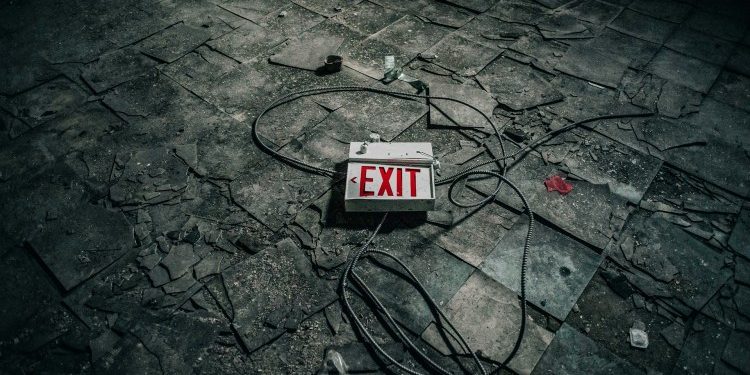 Exit Scam? DeFi Protocol CrediX’s Team Vanishes Following $4.5 Million Exploit