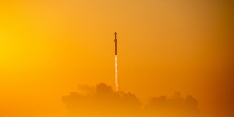 XRP’s Biggest Rally Yet? Analyst Projects $20+ In October 2025