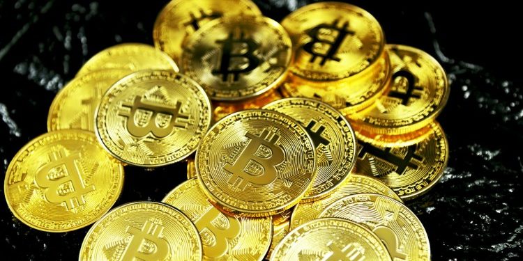 Bitcoin Withdrawal Wave Points To Another Major Leg Up In The Bull Cycle, Analyst Says