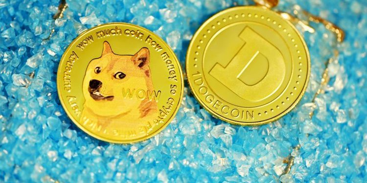 Dogecoin Market Cap Tests Multi-Year Ceiling, Long-Term Momentum Still Intact