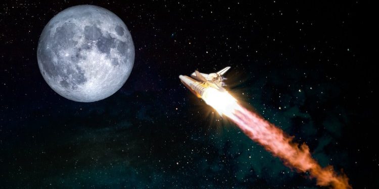 XRP To $100? Analyst Says It Could Be The Next Amazon