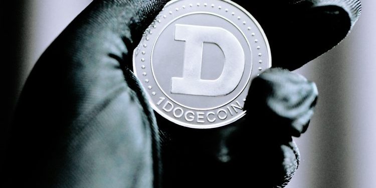 Dogecoin ETFs Flat At Launch, But TA Points To $1 If This Support Holds