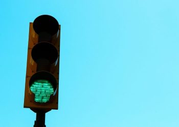 Bitcoin Alert: Saylor Signals New Purchase As His Favorite Indicator Returns