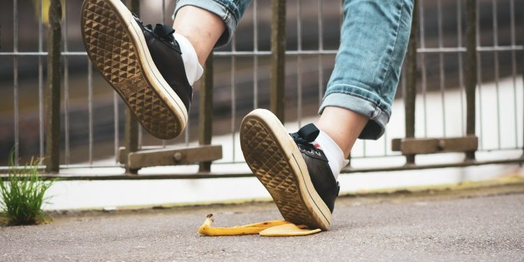 Zcash (ZEC) Leads Market Pullback With 24% Drop, Analysts Warn Of Another Crash Ahead