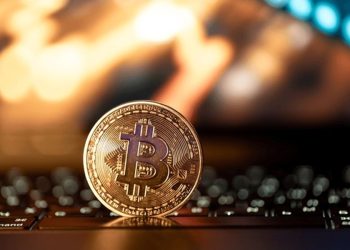 Bitcoin Bull Season Hinges On Key $82,150 Level – Here’s Why