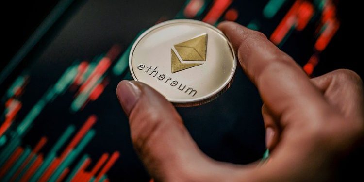 Ethereum ETFs Record Over $600M In Outflows — Warning Signal For Traders?