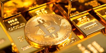 Is Bitcoin A Better Investment Than Gold? Finance Expert Shares Deep Insights