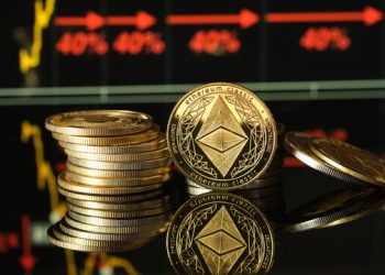 From Breakdown To Bottoming? Ethereum Tests Key High-Timeframe Support