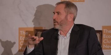 Will Ripple Buy A Bank? Garlinghouse Dodges But The Trail Is Clear