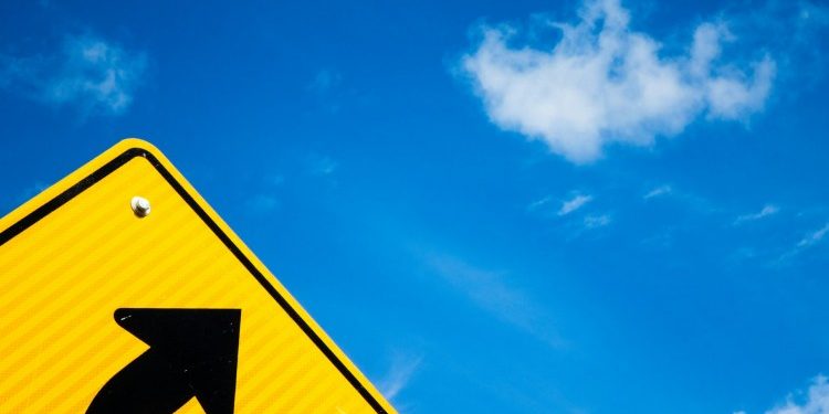 XRP Rally Incoming? Analyst Forecasts March-April Recovery If This Level Breaks